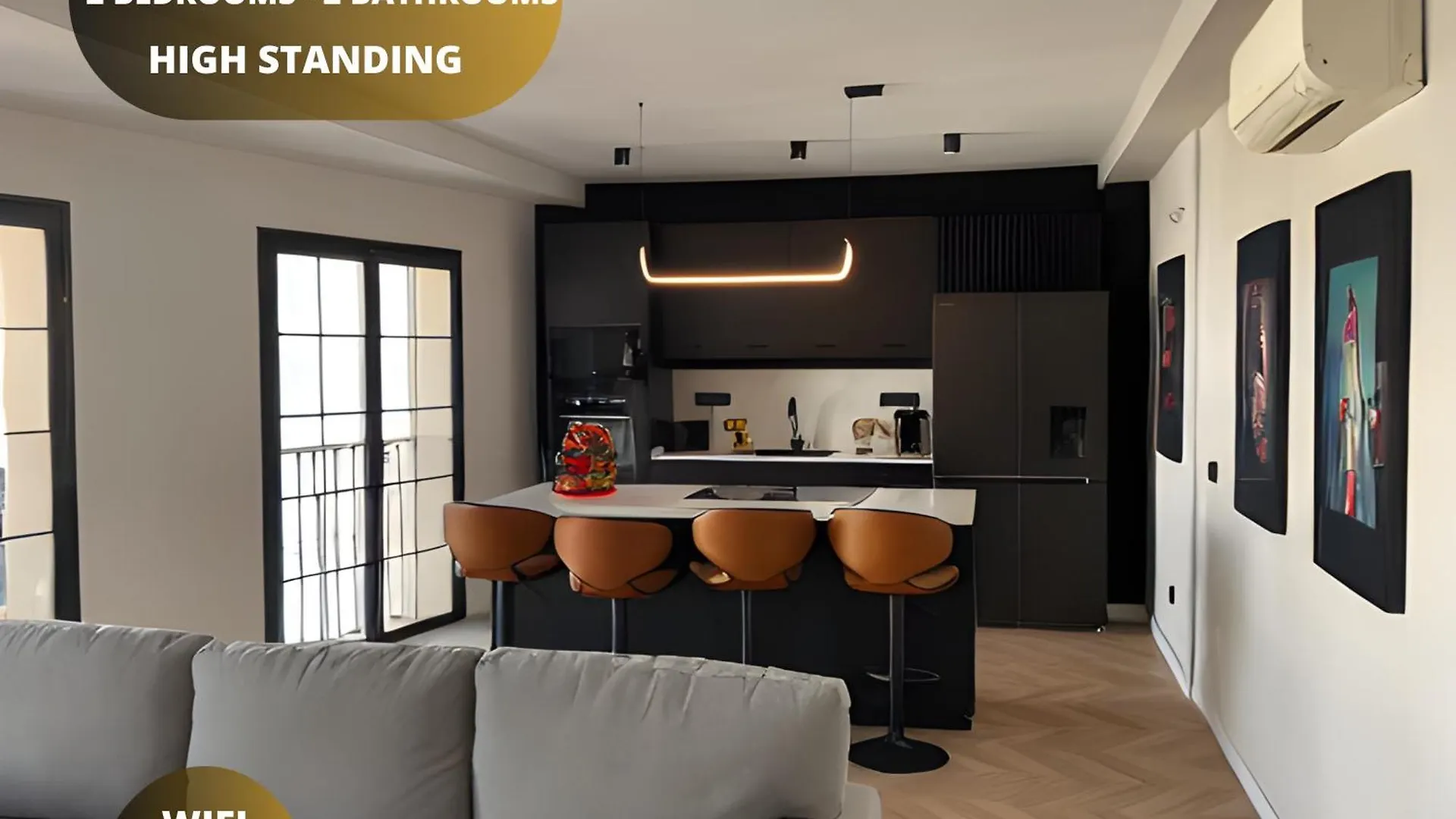 토레몰리노스 House Of Maximus - High Standing - Centre 90M2 아파트